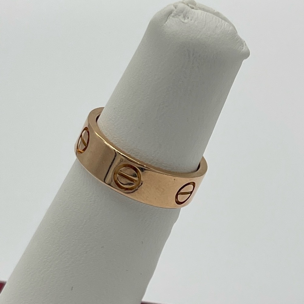 CARTIER LOVE RING ROSE GOLD SIZE 6